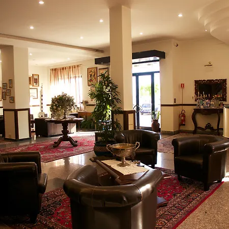 Hotel Al Faro 3*