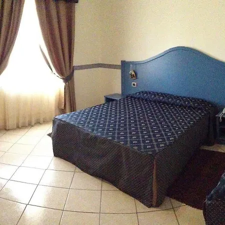 Отель Al Faro 3*